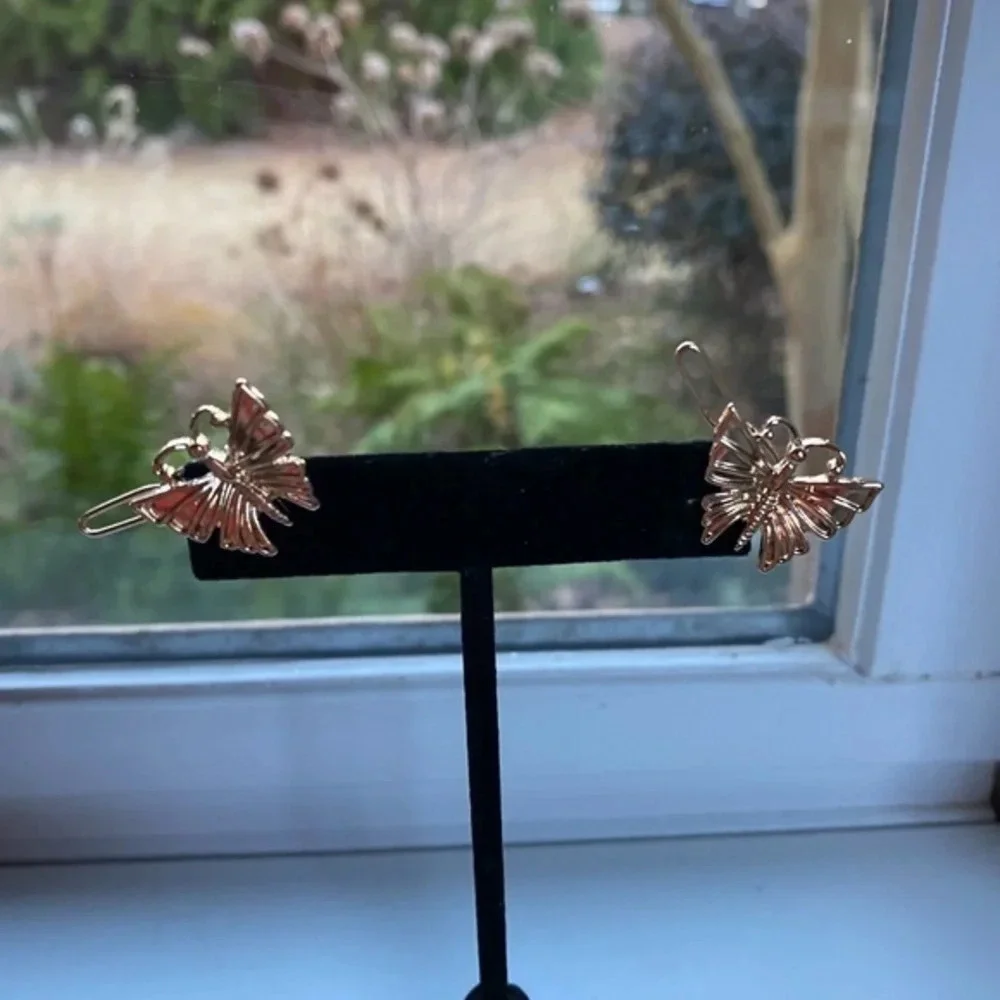 Anthropologie Gold Mini Hair Clips